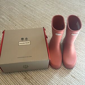 Youth Hunter Boots- size 3B/4G